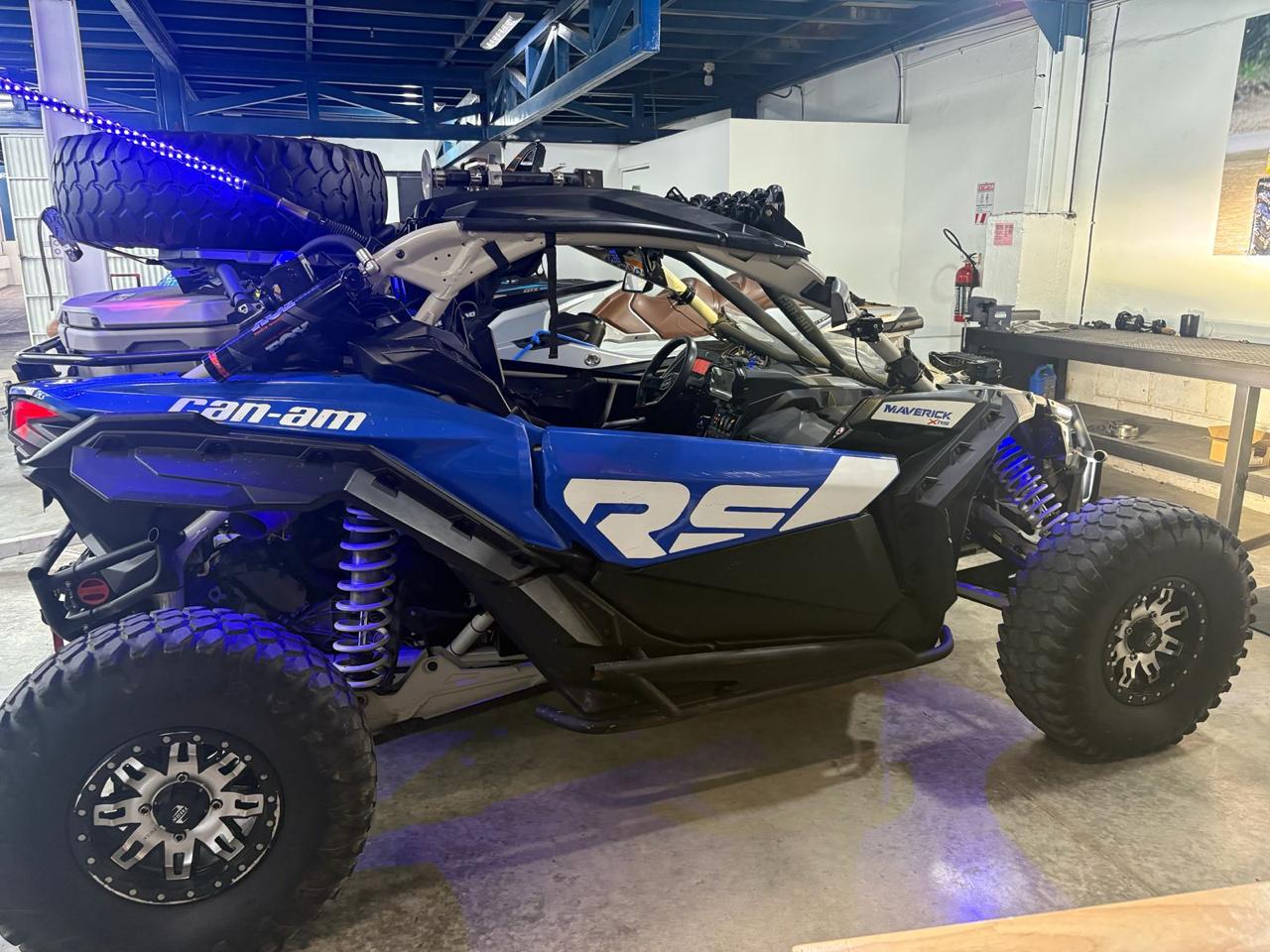 2022 Can-Am Maverick X3 X RS Turbo RR photo 3
